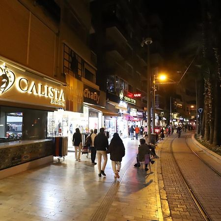 Gagarin Pub & Hotel Antalya Exterior foto